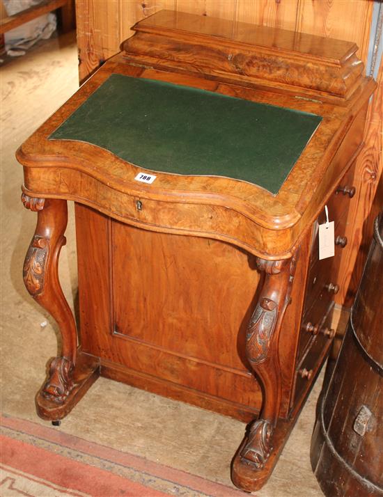 Victorian walnut davenport(-)